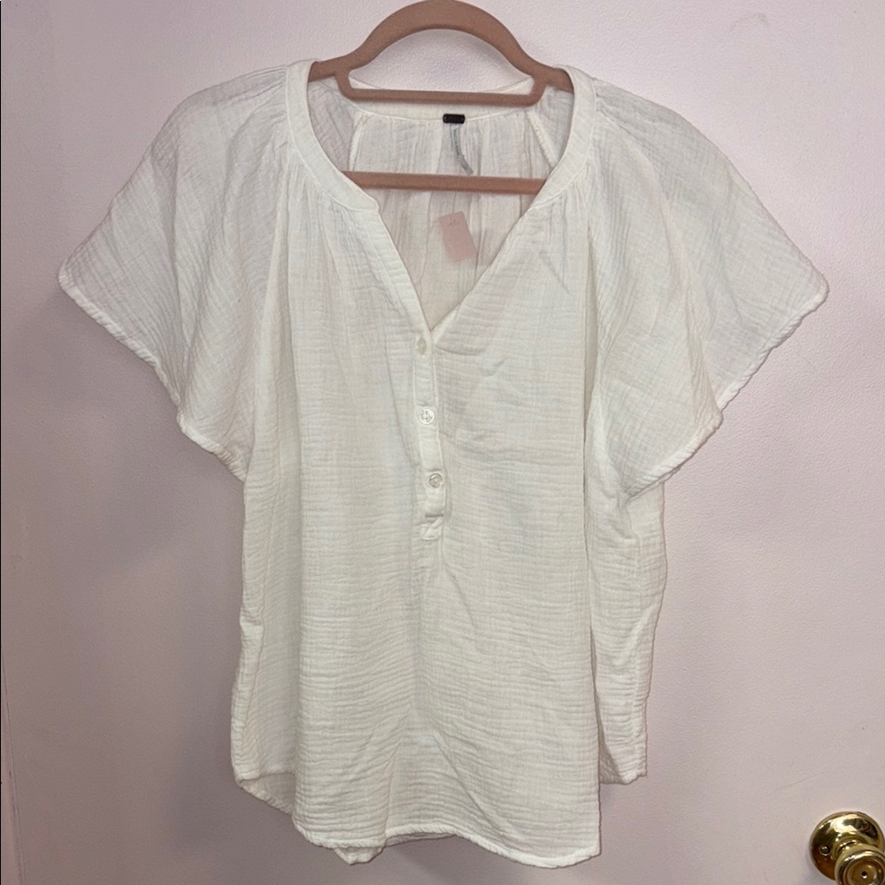 Young Fabulous & Broke White Flutter Sleeve Gauze Blouse